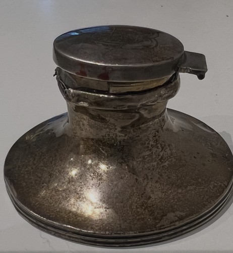 Rare 1910 silver capstan - rare,