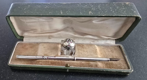 Vintage cased silver dip pen - cased,